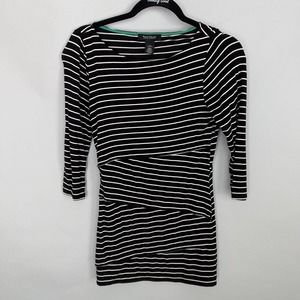 White House Black Market Black and White Striped top SIZE XXS